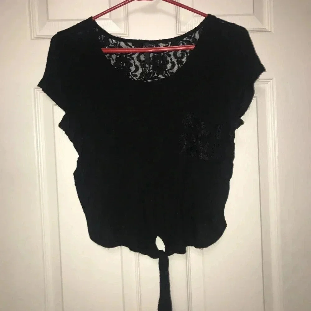 🟡Black Lace tie shirt